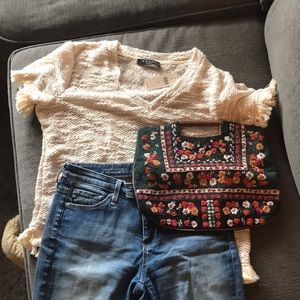 Anthropologie salma beaded clutch 👛